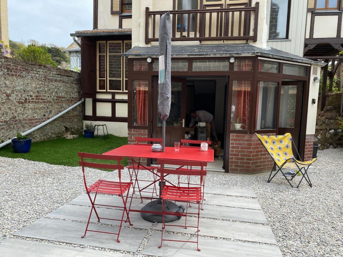 Charme Dans Villa, Coeur D'Etretat, 200 M De La Mer Экстерьер фото